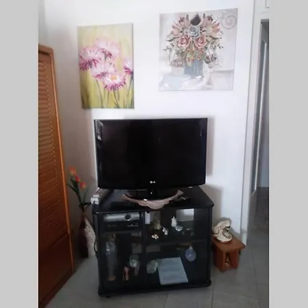 La Casa Di Zia Imma Nel Dirupo *
